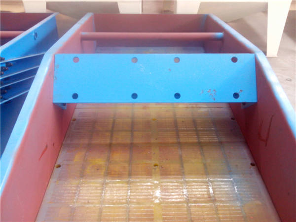 成品細(xì)砂回收機(jī)料斗