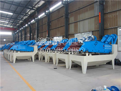 細(xì)沙回收機(jī)車(chē)間